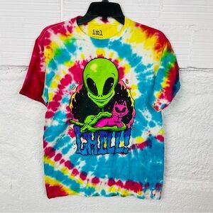 ISAAC MORRIS tie-dye, colorful, alien holding a cat CHILL short sleeve shirt M